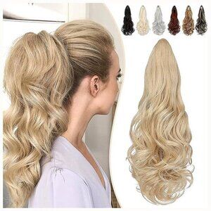 Ponytail Extension, 18" Claw Clip in Bleach Blonde